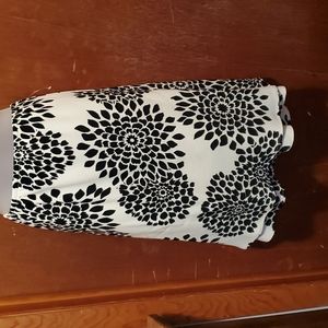 Skirt no name available